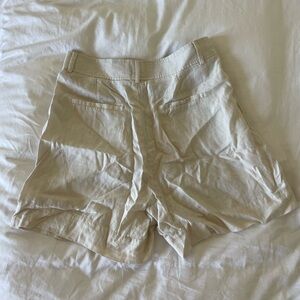 Everlane linen shorts size 8
